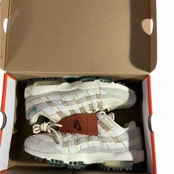 Nike AIR MAX 95 G NRG WM26 10.5 NWT - Picture 6 of 6